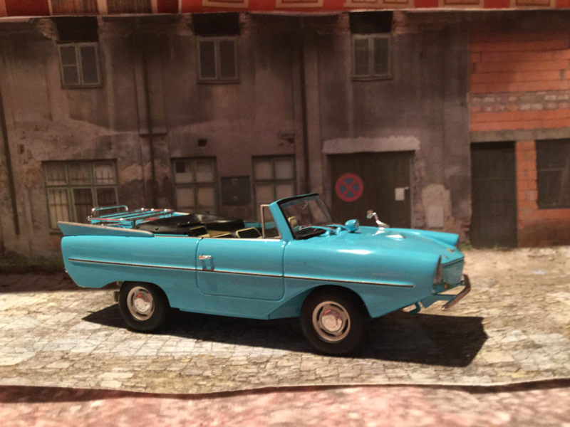 Illustration for article titled LaLD Car Week-Wacky Wednesday: it's an Amphicar, Bro!